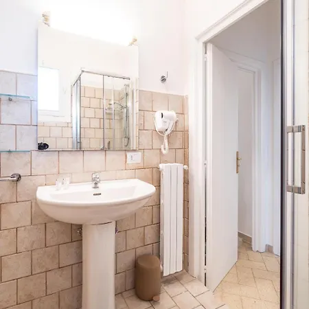 Appartamento Palazzo De Rossi Bari Esterno foto