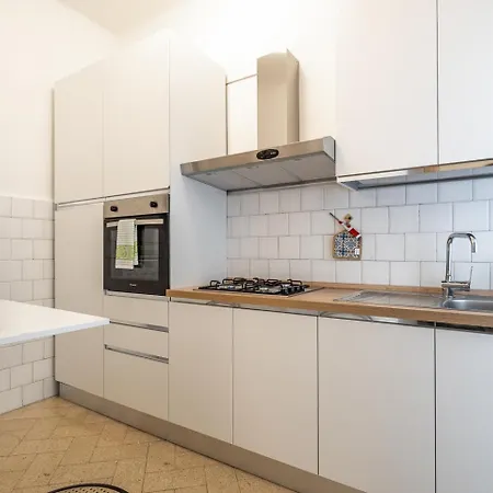 Appartamento Palazzo De Rossi Bari Esterno foto